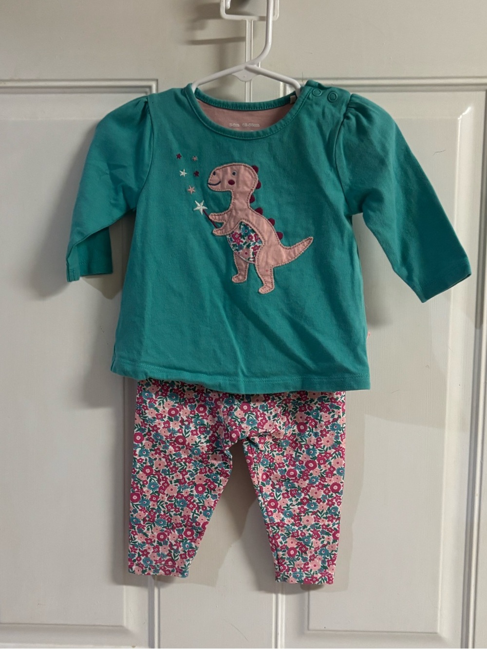 3/6M Kite Clothing Long-sleeve tunic- dinosaur appliqué/pink ditsy floral leggin